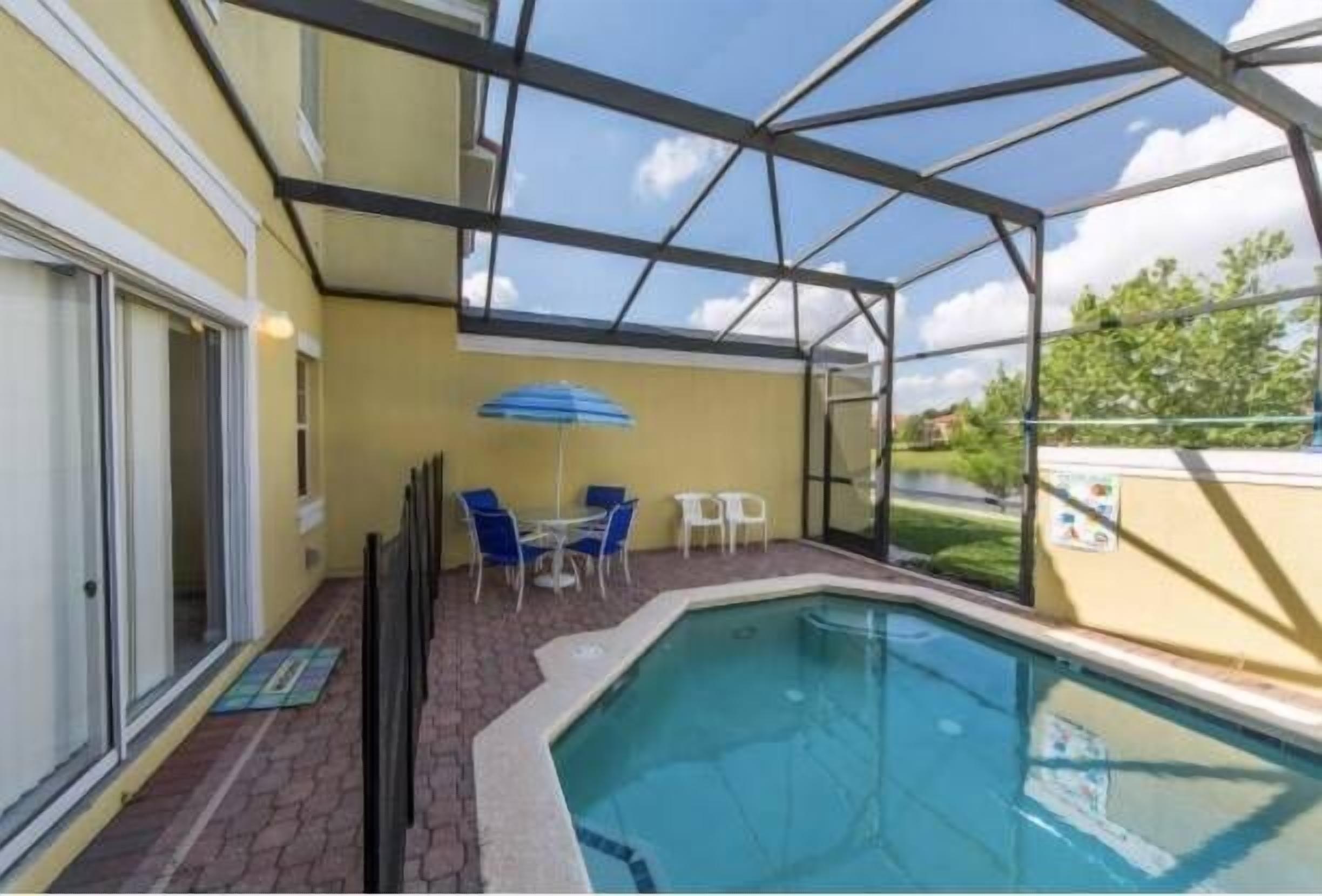 Encantada 3 Bedroom Townhome with Pool (2009)