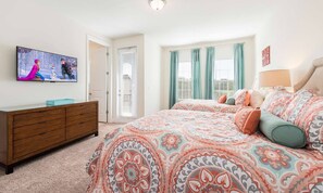 5 bedrooms, iron/ironing board, WiFi, bed sheets