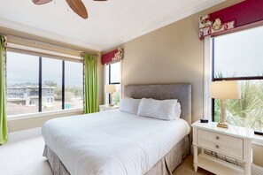 6 Schlafzimmer, Bügeleisen/Bügelbrett, WLAN, Bettwäsche