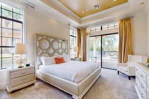 7 bedrooms, WiFi, bed sheets