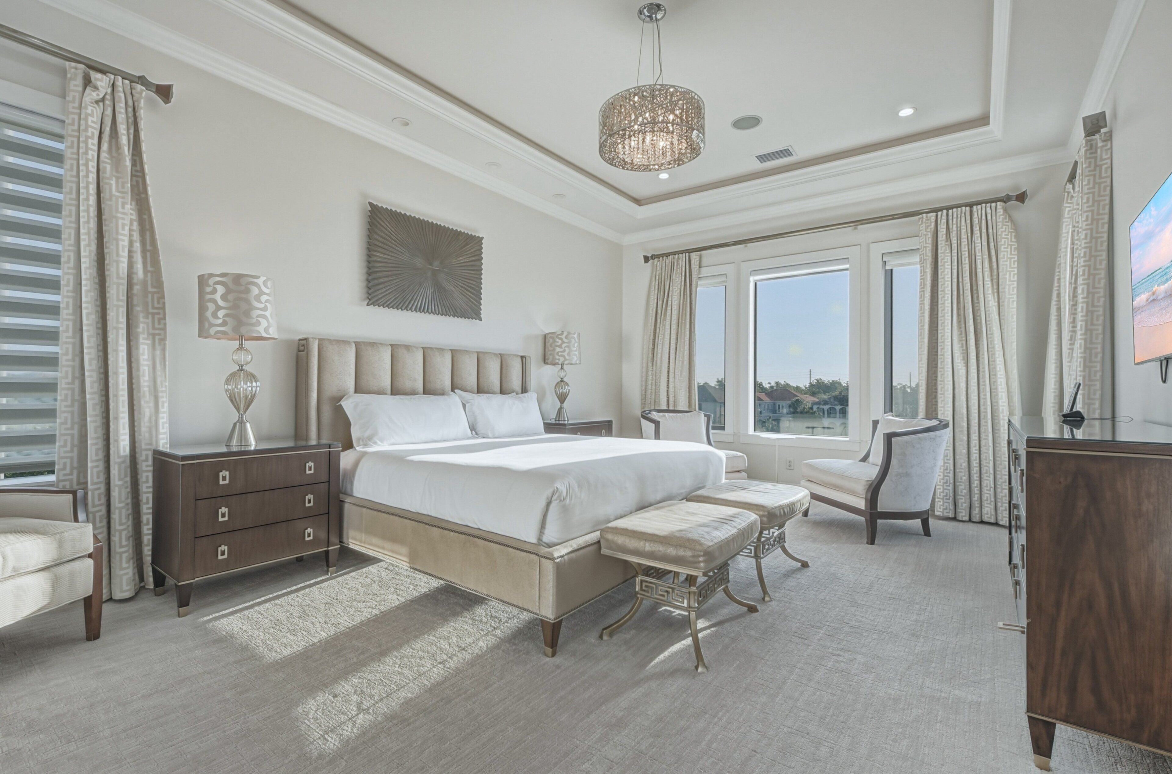 7 bedrooms, iron/ironing board, WiFi, bed sheets