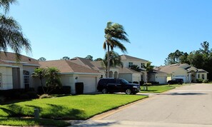 المنطقة المحيطة بالمنشأة