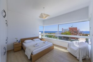 3 habitaciones, tabla de planchar con plancha y wifi gratis