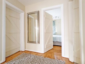 3 bedrooms, iron/ironing board, WiFi, bed sheets - Bankside, Middleton - sleeps 6 guests in 3 bedrooms (Bognor Regis)