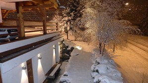 Property grounds - Chalet right next to the Verbier gondola station in Le Châble for 8 people (Bagnes)