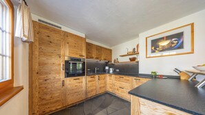 Billede uden beskrivelse, 3 af 51, knap