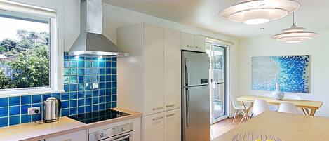 Fridge, dishwasher, toaster