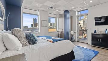 6 bedrooms, iron/ironing board, travel crib, WiFi