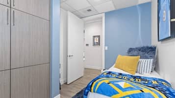 6 bedrooms, iron/ironing board, travel crib, WiFi