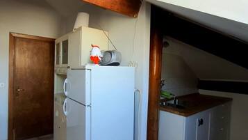 Réfrigérateur, plaque de cuisson