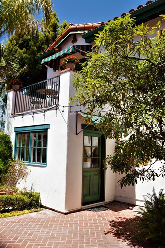 Garden Cottage Casita