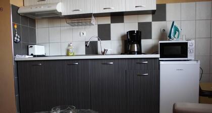 A private cozy apartment close to the old town of Plovdiv