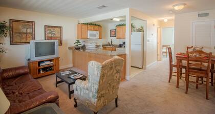 Oak Shores 71