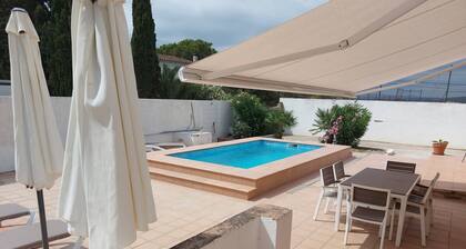 Villa con piscina privada a 50 metros de la playa wifi acceso ilimitado