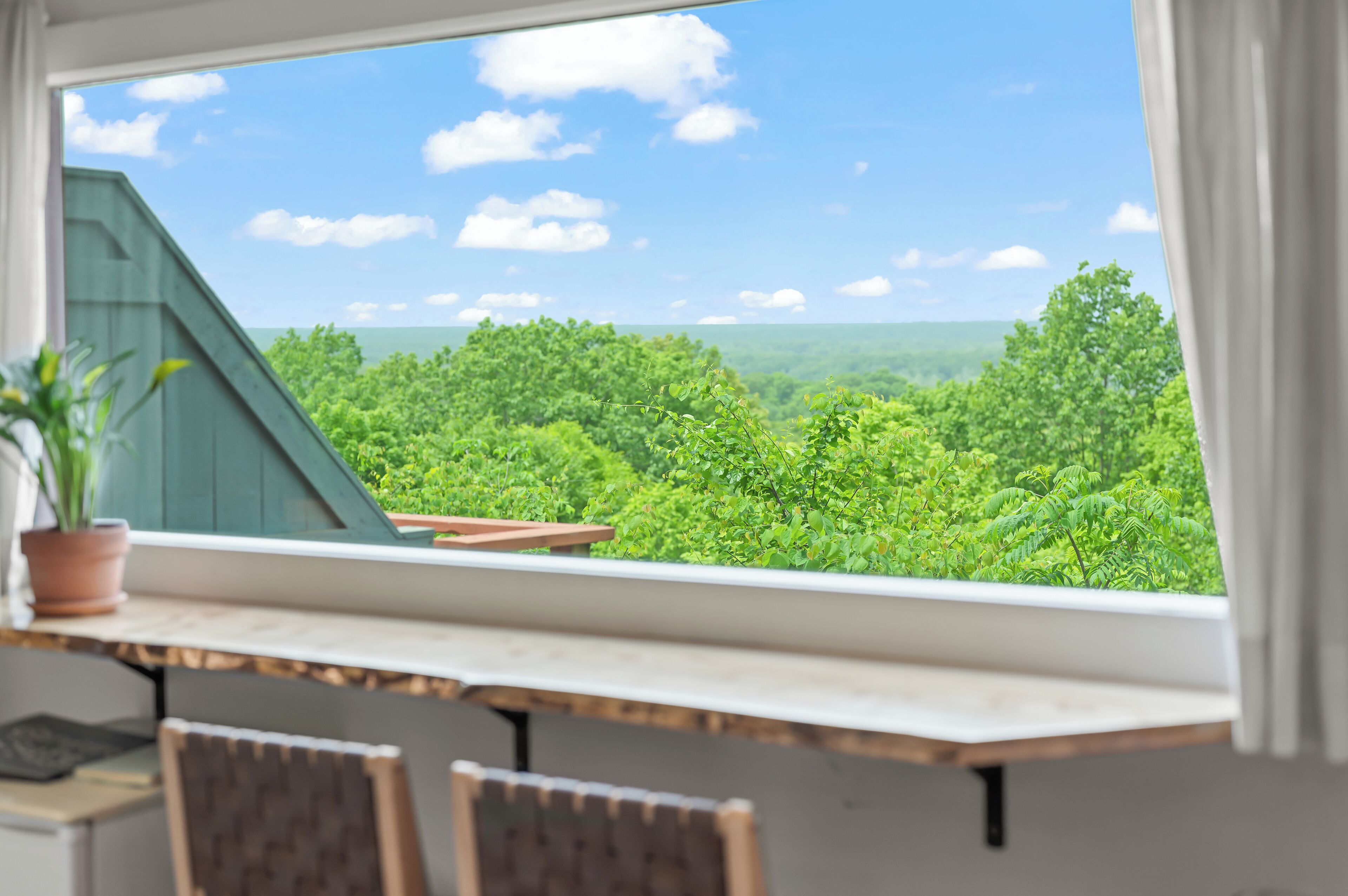 Individually decorated, individually furnished, iron/ironing board