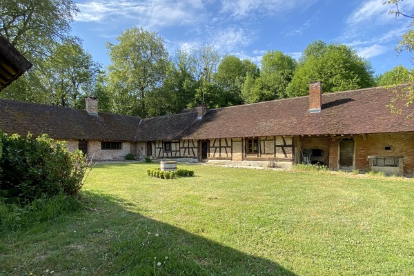 Ferme du château de Beaurepaire et son jardin privatif