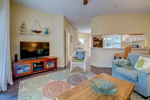 TV, DVD player, books, stereo