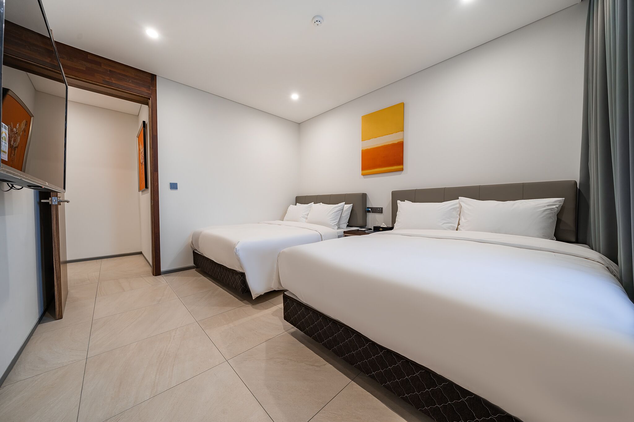 royal suite | in-room safe, desk, laptop workspace, blackout curtains