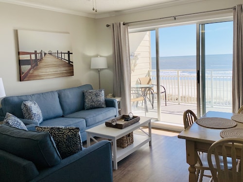 Oceanfront condo 2BR direct beach access + pool