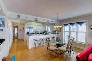 Condo, várias camas (1010 Ocean Palms 201) | Cozinha privada | Torradeira