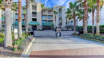 Condo, Multiple Beds (1010 Ocean Palms 201) | Exterior