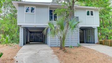 Cabin, Multiple Beds (29 Twin Oaks) | Exterior
