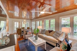 Cabin, Multiple Beds (29 Twin Oaks) | Living room - 29 Twin Oaks (Isle of Palms)