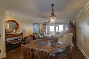 Ferienhaus, Mehrere Betten (34 Beach Club Villa) | Wohnzimmer