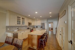 House, Multiple Beds (34 Beach Club Villa) | Private kitchen | Toaster - 34 Beach Club Villa (Isle of Palms)