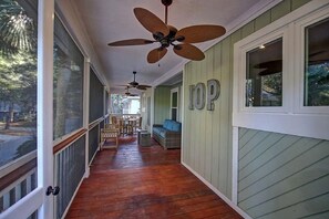 Cabaña, varias camas (35 Twin Oaks) | Jardines del alojamiento