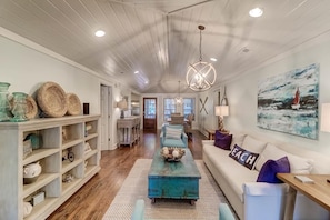 Cabin, Multiple Beds (35 Twin Oaks) | Living room