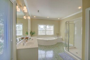 Casa, varias camas (5803 Back Bay Drive) | Baño