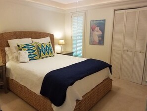House, Multiple Beds (7 Edgewater Ally) | 3 bedrooms, WiFi - 7 Edgewater Ally (Isle of Palms)