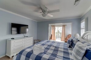 House, Multiple Beds (903 Ocean Boulevard)
