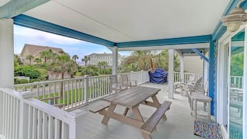 House, Multiple Beds (903 Ocean Boulevard) | Property grounds