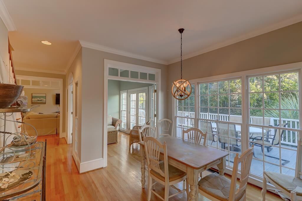 独立别墅, 多张床 (17 56th Avenue) | 私人厨房 | 冰箱、微波炉、洗碗机、茶具/咖啡用具