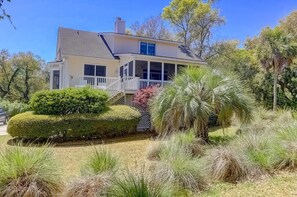 House, Multiple Beds (26 Hidden Green) | Exterior