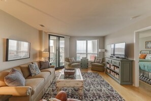 Condo, Multiple Beds (411 Summerhouse Villa) | Living room