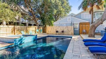 House, Multiple Beds (705 Carolina Boulevard) | Pool
