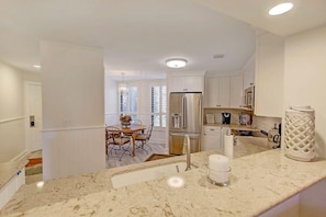 Condo, Multiple Beds (111 Summerhouse Villa) | Private kitchen