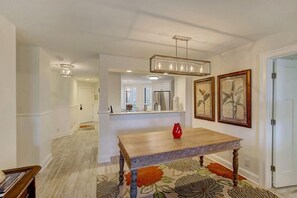 Condo, Multiple Beds (111 Summerhouse Villa) | Private kitchen