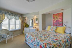 Condo, Multiple Beds (202B Port O'Call)