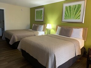Basic Room, 2 Queen Beds