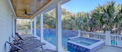 House, Multiple Beds (2603 Palm Boulevard) | Pool