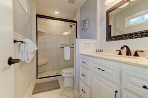 Cabana, várias camas (22 Twin Oaks) | Banheiro