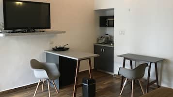 Premium Studio Suite | Room amenity