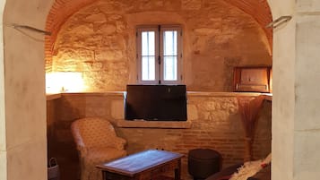 Traditional House, Ensuite, Pool View (La Souillarde) | Lounge