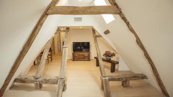 Premium cottage, en-suite badkamer, uitzicht op zwembad (Le four à pain) | Lounge