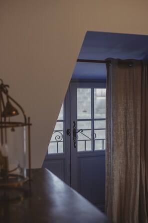 Premium Cottage, Ensuite, Pool View (Le four à pain) - Gîtes Chez Antonin (Tour-de-Faure)