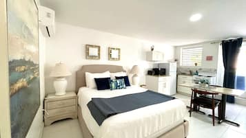 1 bedroom, in-room safe, iron/ironing board, WiFi